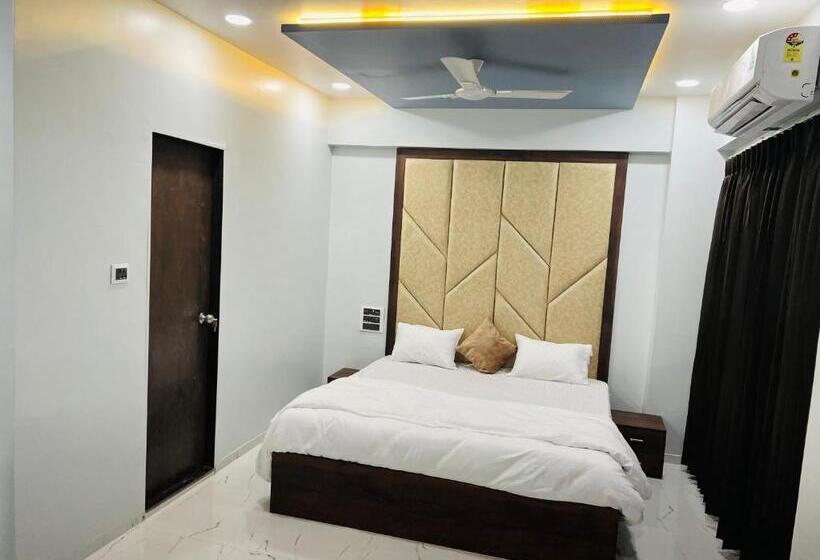 Отель New City Light