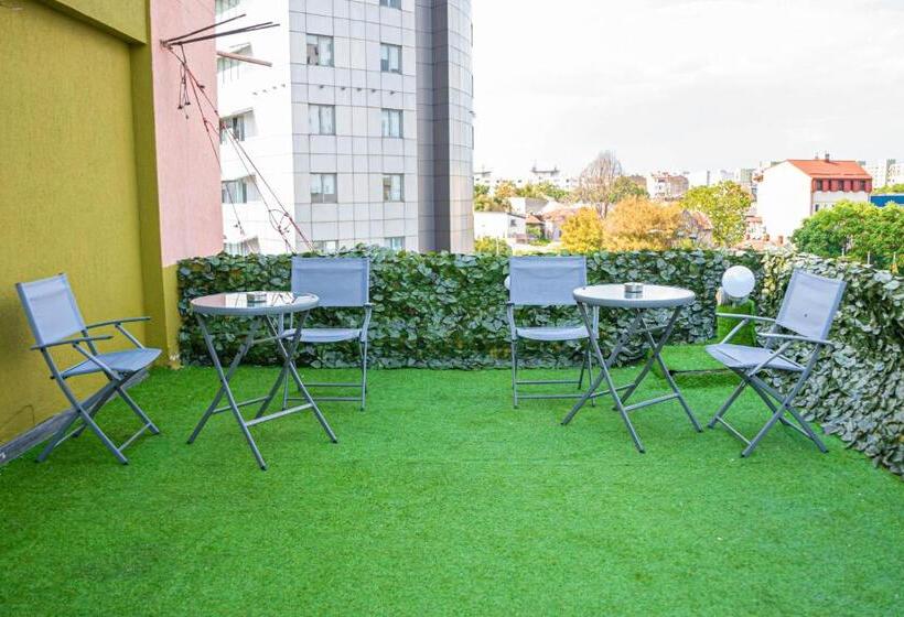 هتل Occidental Wise Transit