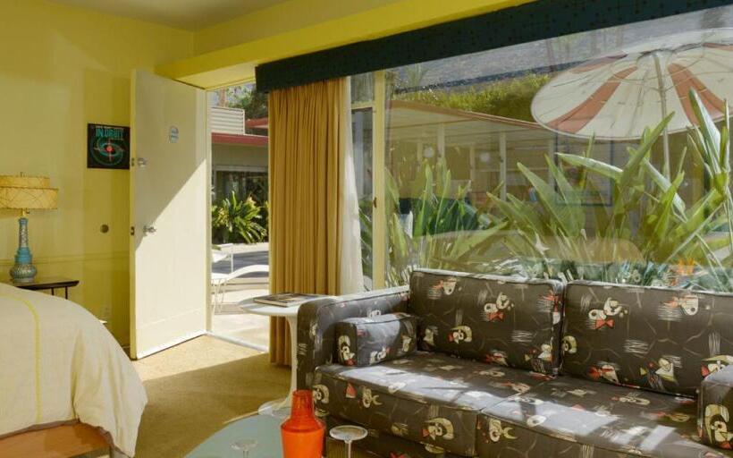 هتل Orbit In 21 And Over