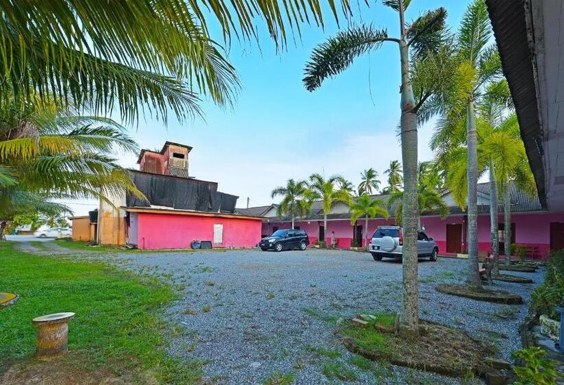 酒店 Oyo 90689 Chalet Kak Siti