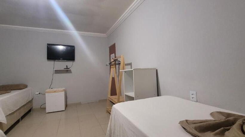 ホテル Pousada Primeiro Sol