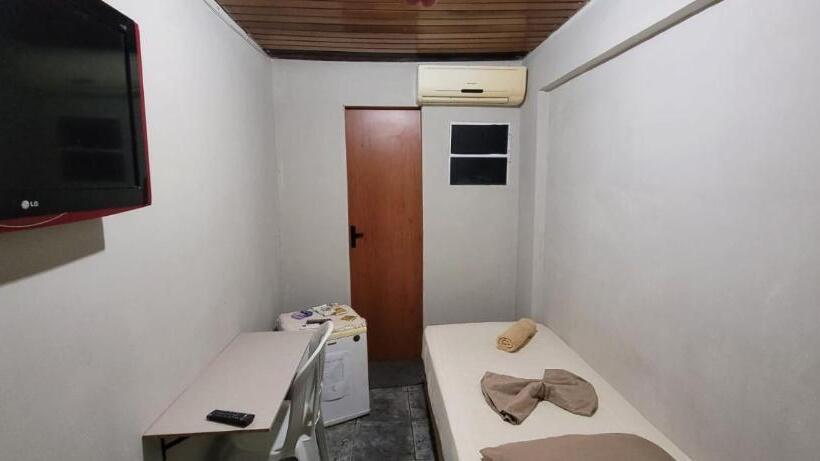 ホテル Pousada Primeiro Sol