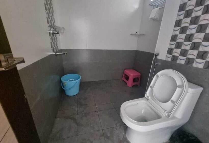 ホテル Pph Living Kvr Residency