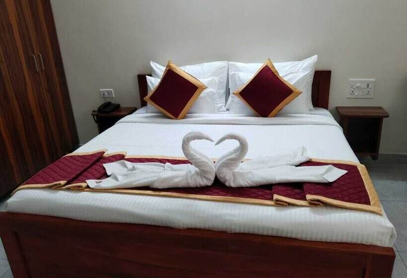 ホテル Pph Living Kvr Residency