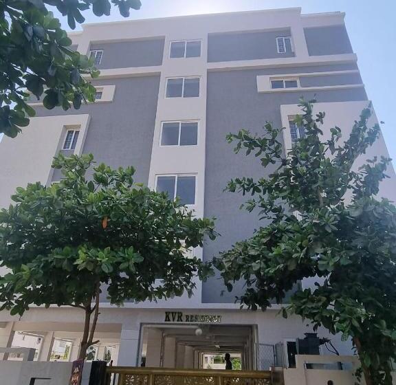 ホテル Pph Living Kvr Residency