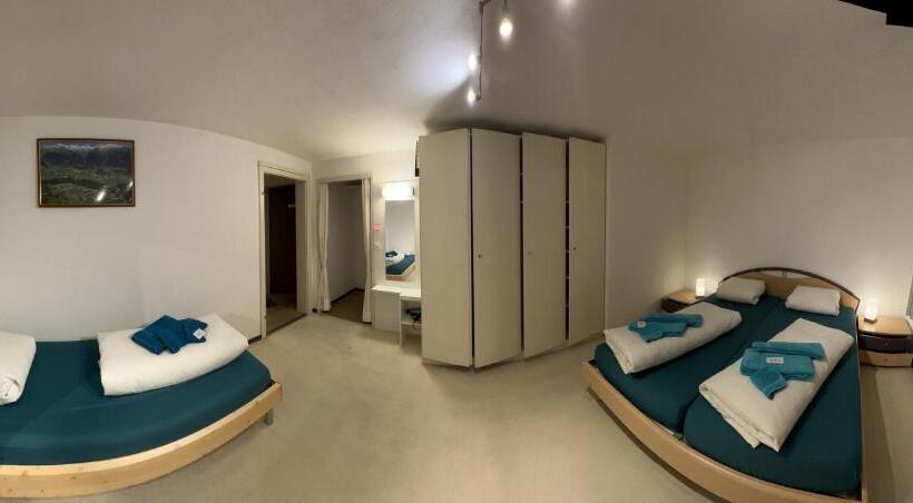 Отель Péz Ault