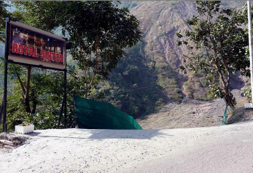 ホテル Royal Suites By Park Tree, Chakki Mor