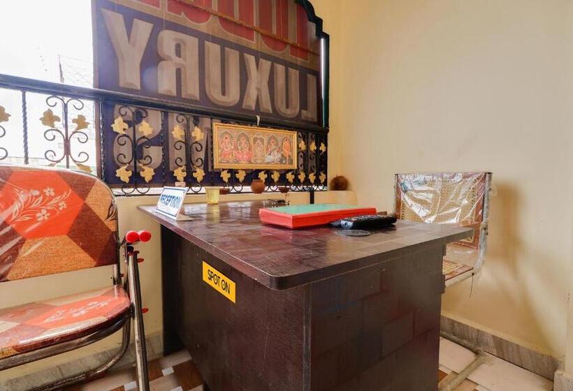 בית מלון כפרי Spot On 804726 Ss Lodge