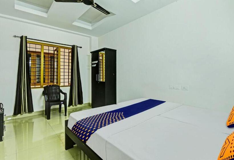 酒店 Spot On Royal Heights