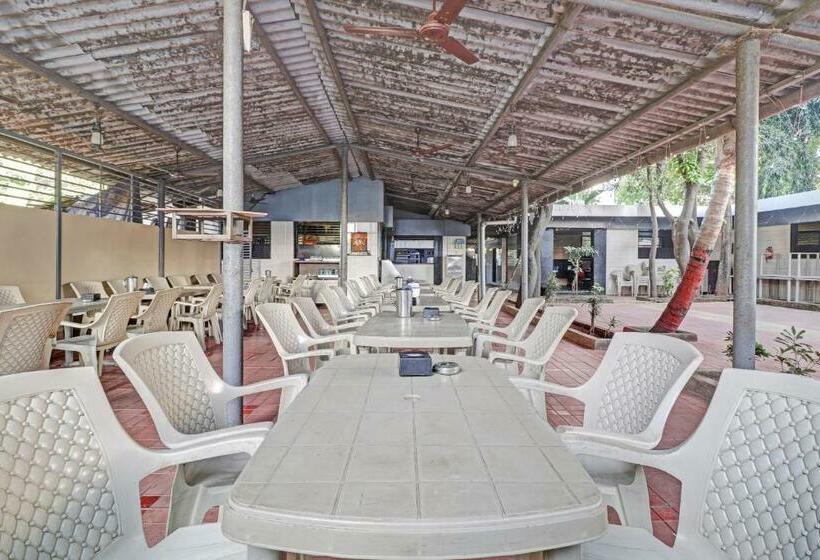 בית מלון כפרי Super Oyo Townhouse 1173 Vandana Residency