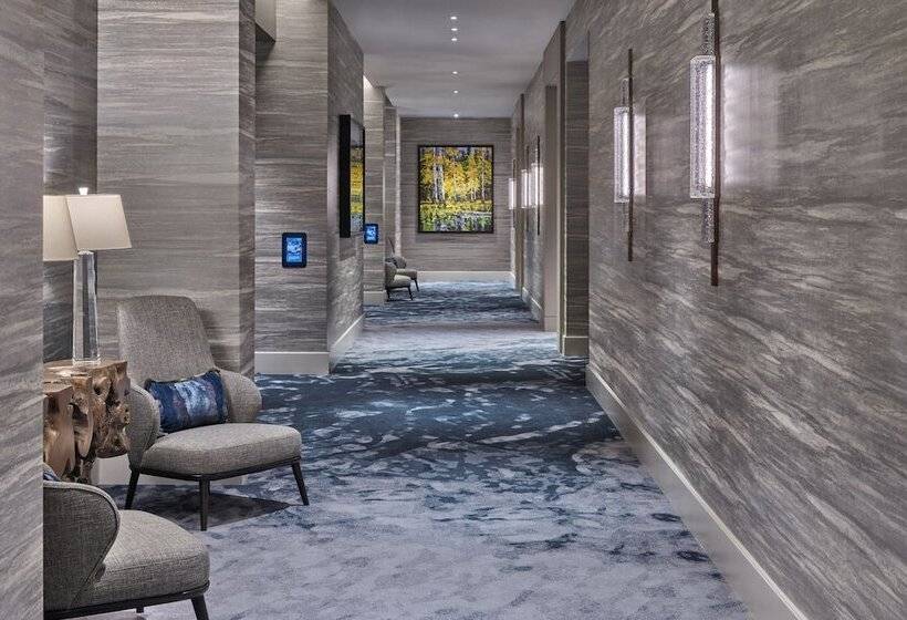 בית מלון כפרי The Ritz Carlton, Portland