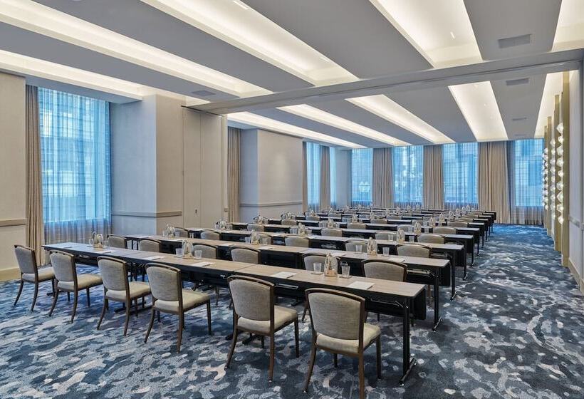 בית מלון כפרי The Ritz Carlton, Portland