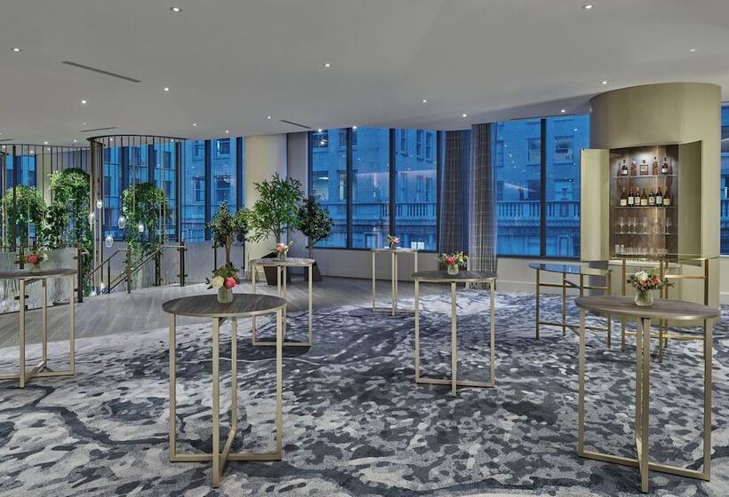 בית מלון כפרי The Ritz Carlton, Portland