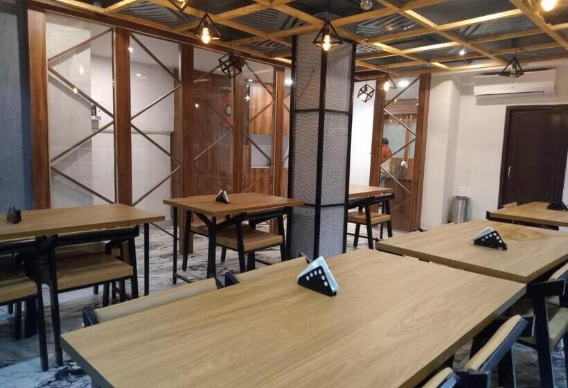 בית מלון כפרי The Seven S