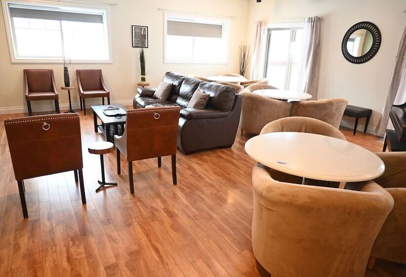 Szálloda Tree To Me Inn