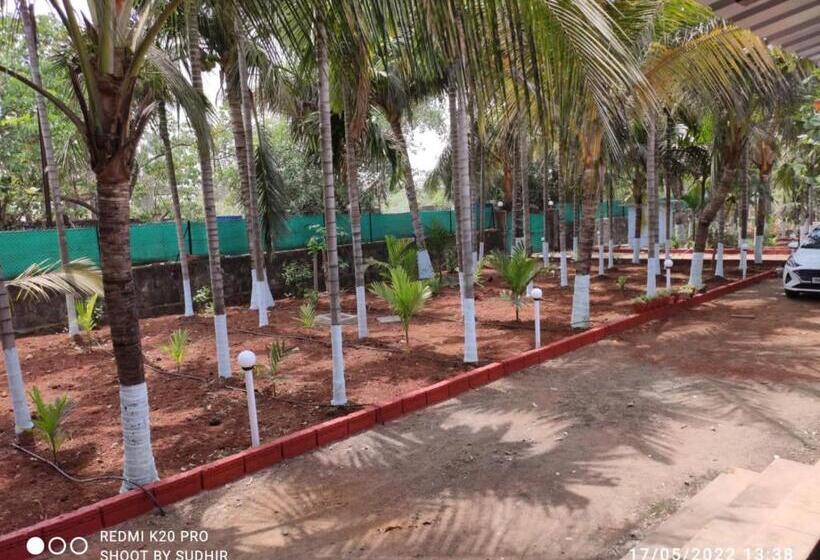 בית מלון כפרי Vasant Lata Farm House