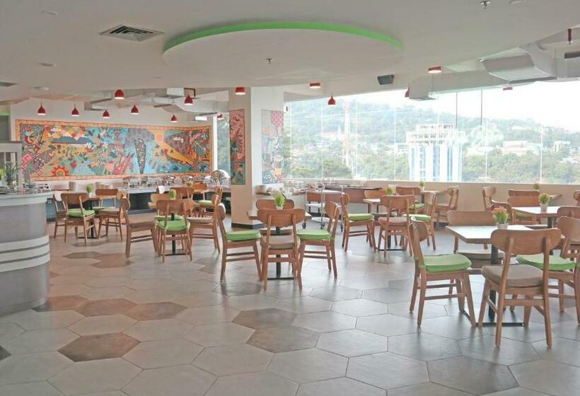 Maxonehotels At Jayapura