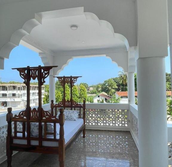 Milalana Guest Hotel & Residences