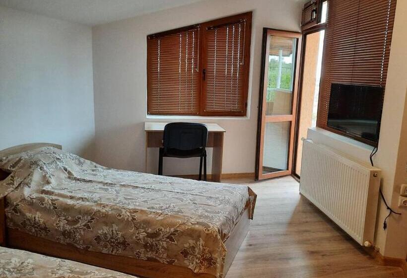 膳宿费 къща за гости костови