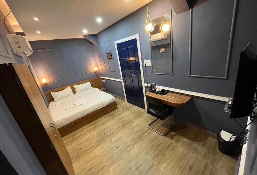 פנסיון Achala Home