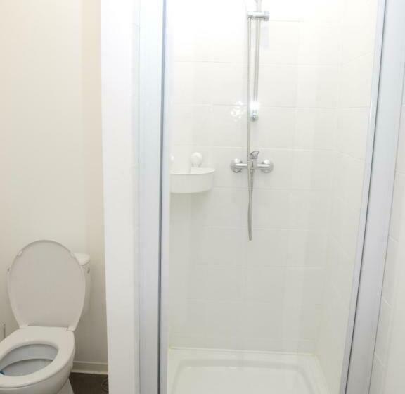 פנסיון Chambre Meublée 2ème R