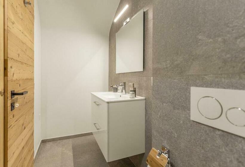 膳宿费 Chesa Dalet 7