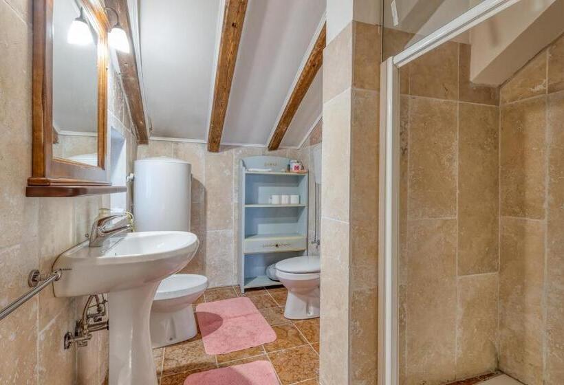 پانسیون Country House Viktor