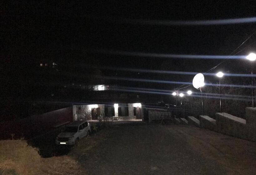 بنسيون Guest House In Dilijan Haghartsin