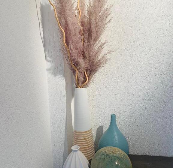 Пансион La Romély