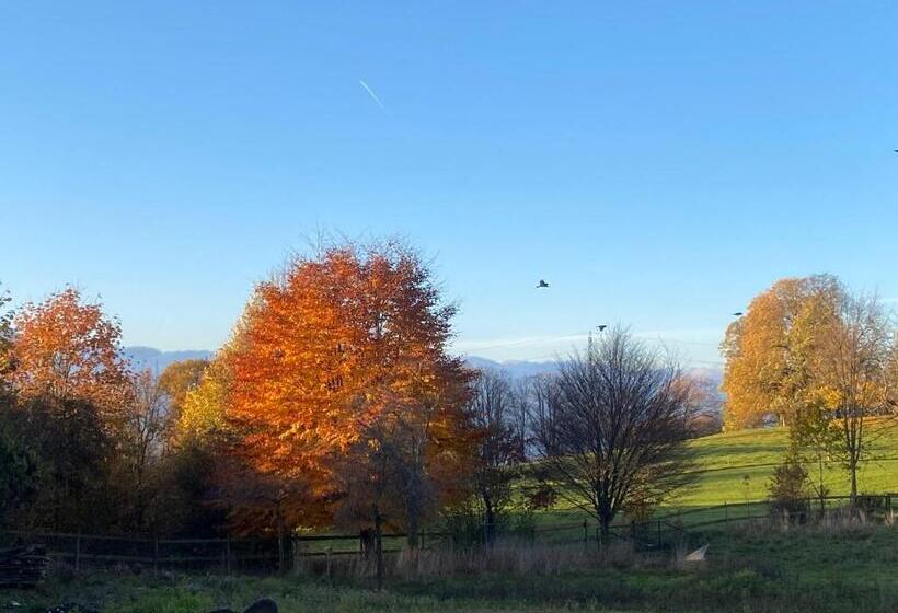 ペンション Le Hameau Du Montchervet