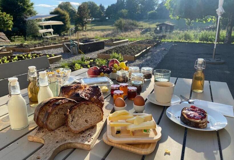 ペンション Le Hameau Du Montchervet