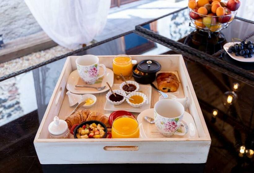 ペンション Le Mas Rose