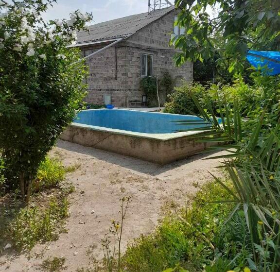 بنسيون Norik Guest House