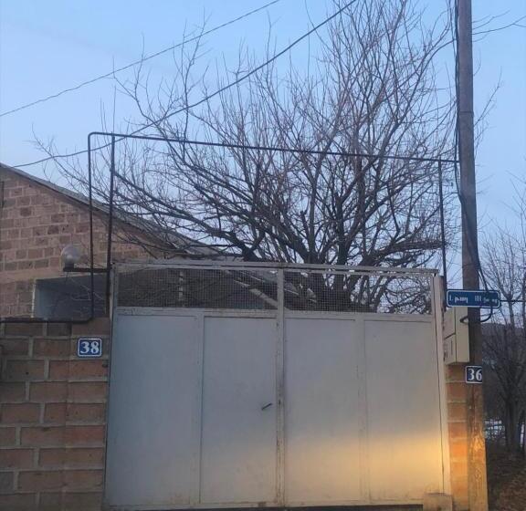 بنسيون Norik Guest House