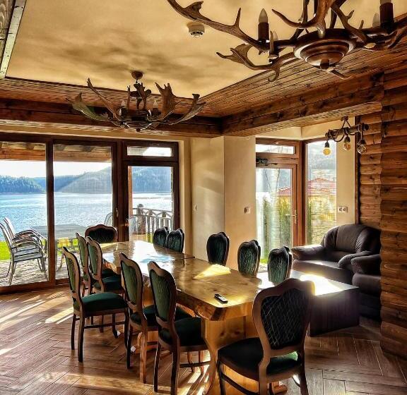 פנסיון Oasis Resort Rhodopes