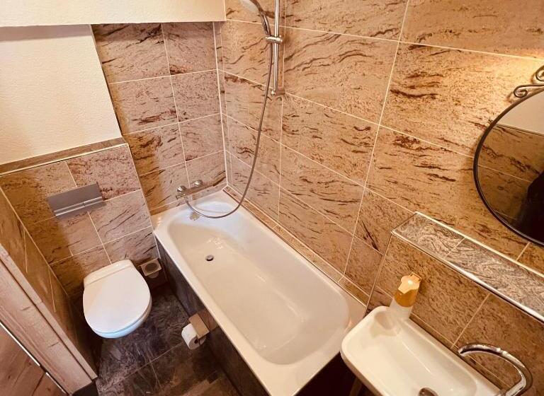 Pensão Rose Boardinghouse 24h 7d Self Check In Automat Volldigitalisiert Vollautomatisch