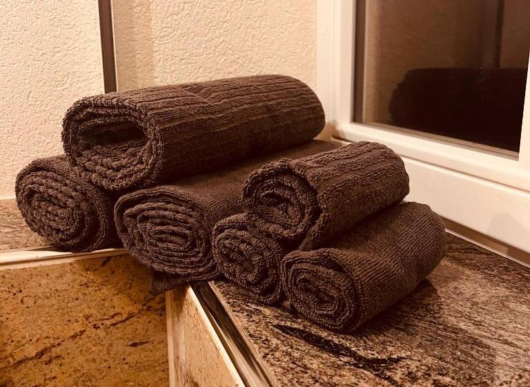 Pensão Rose Boardinghouse 24h 7d Self Check In Automat Volldigitalisiert Vollautomatisch