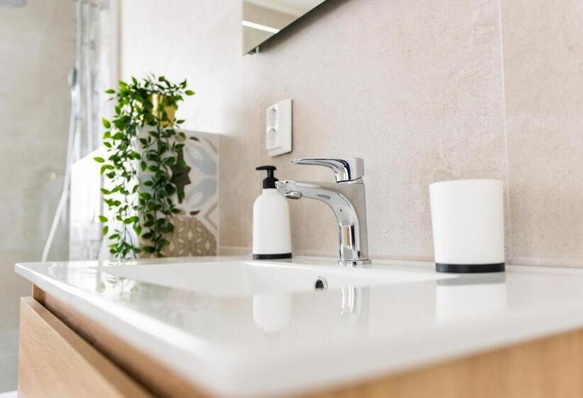 پانسیون Studio Apartment Volterra Curacao
