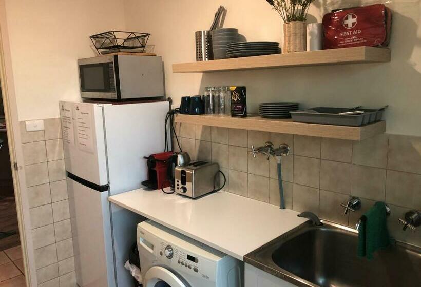 پانسیون Superior Reef To Range