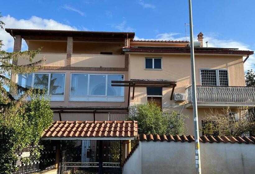 פנסיון Villarussoroma