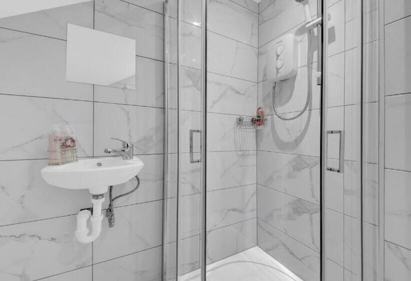 膳宿费 West Drayton Stays   Ub7 Bellclose