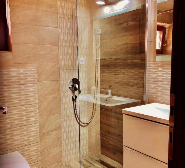 Pensiunea Roca Maramureș