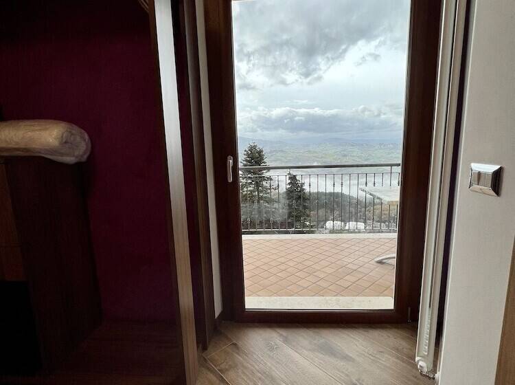 Rainbow Hotel Depandance Joli