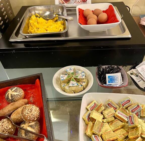 Rainbow Hotel Depandance Joli