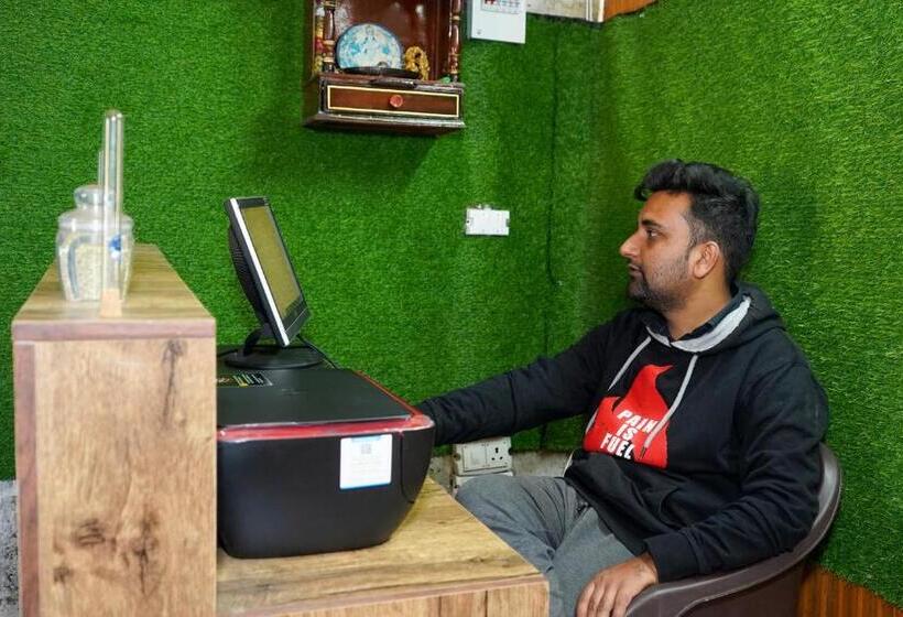 استراحتگاه Secret Staycation Nature Cottages