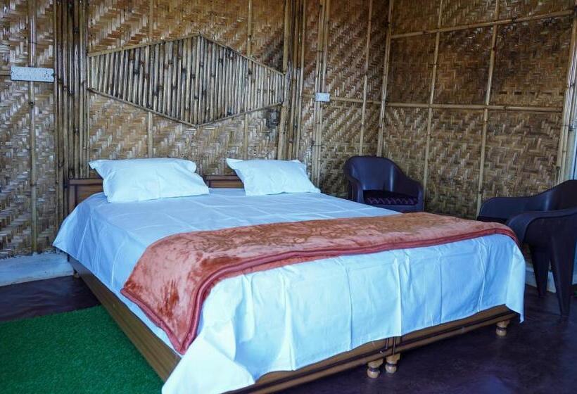 استراحتگاه Secret Staycation Nature Cottages