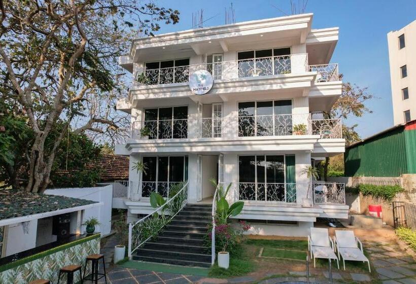 The Mayfield Resort, Vagator