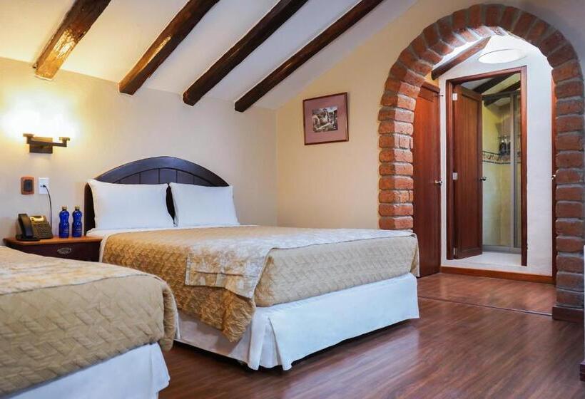 Uzhupud Garden Hotel & Lodge