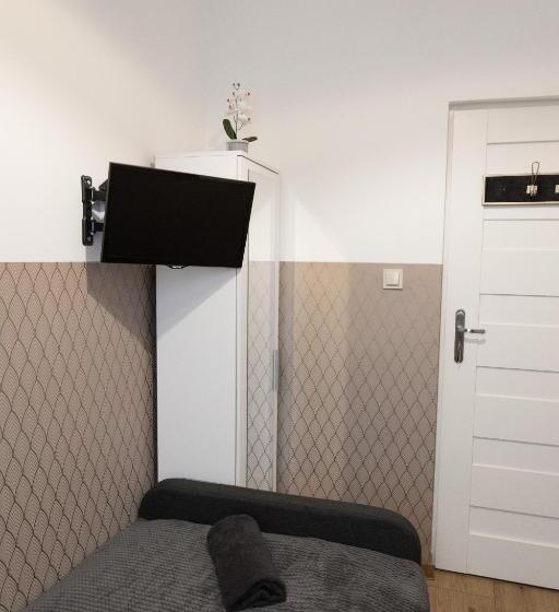 هاستل Clicktheflat Aleje Niepodległości Center Apart Rooms