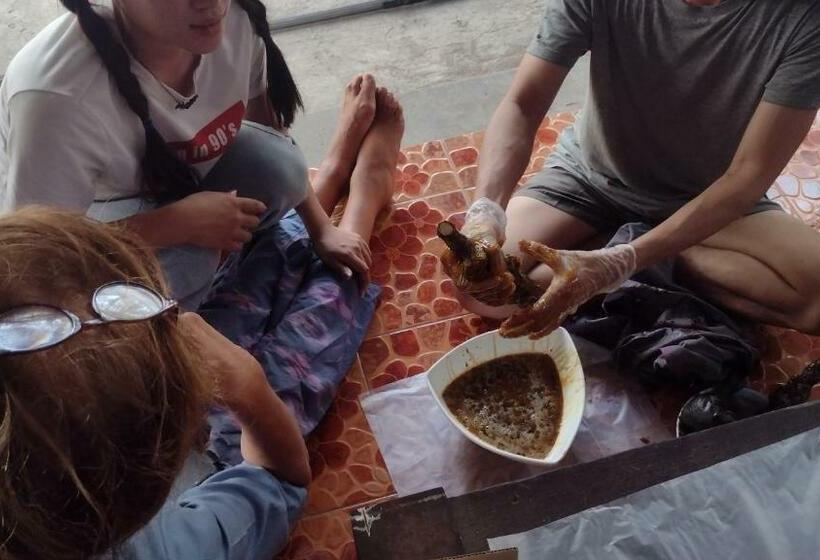هاستل Mae Sot Commune
